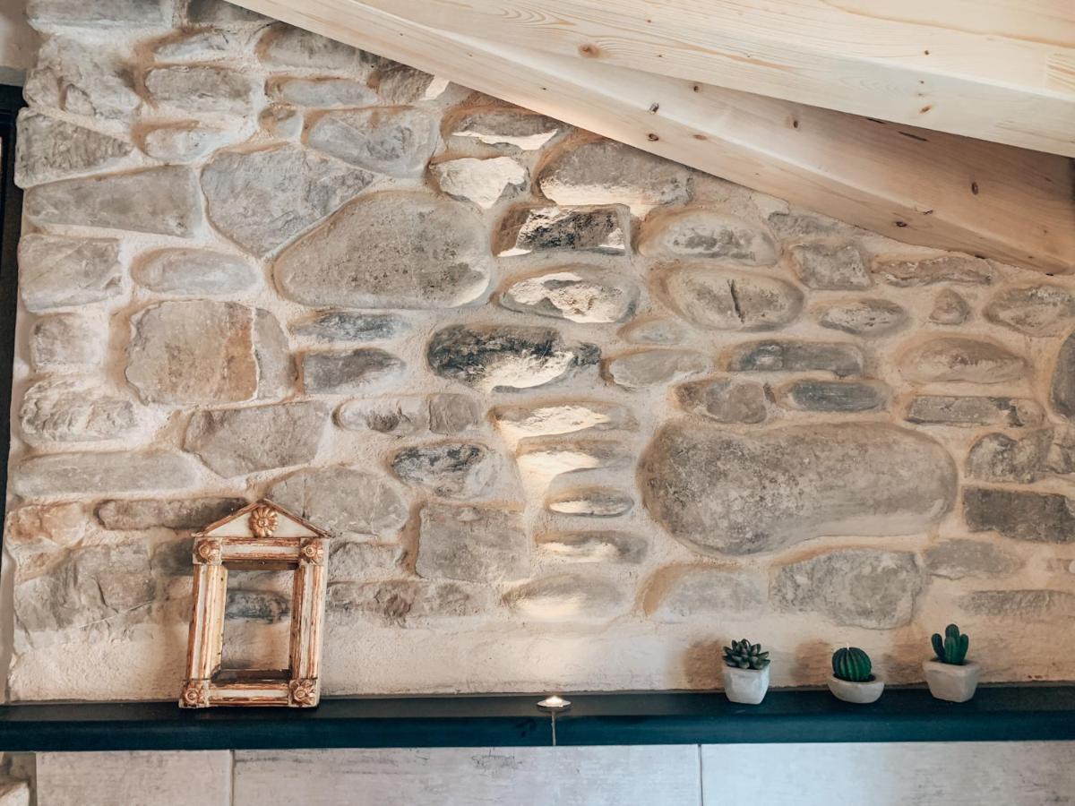 돌체아쿠아 Talking Stones B&B 외부 사진